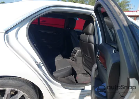 2016 Cadillac Cts Luxury Collection z USA, uszkodzony, nr VIN 1G6AR5SX0G0110075